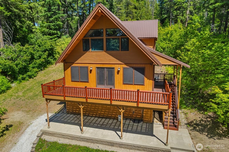 2454 Salal Drive