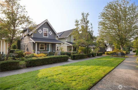 Photo of 1787 26th Walk NE, Issaquah, WA 98029 (MLS # 2572433)