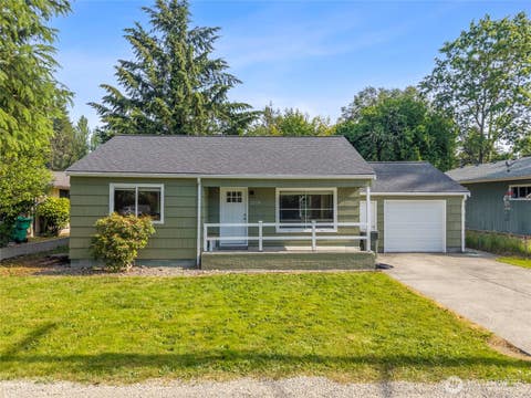 Photo of 2110 Jackson Avenue NW, Olympia, WA 98502 (MLS # 2540721)