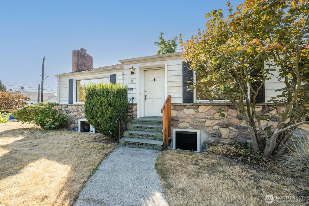 Photo of 1321 N 82nd Street, Seattle, WA 98103 (MLS # 2434463)