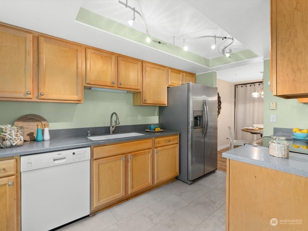 Photo of 4737 W Lake Sammamish Parkway SE #A207, Issaquah, WA 98027 (MLS # 2009814)