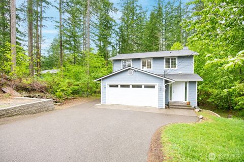 Photo of 17550 429th Avenue SE, North Bend, WA 98045 (MLS # 2524231)