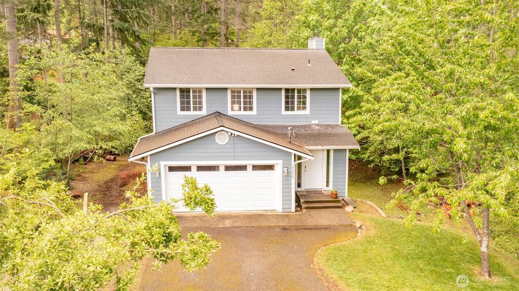 Photo of 17550 429th Avenue SE, North Bend, WA 98045 (MLS # 2524231)