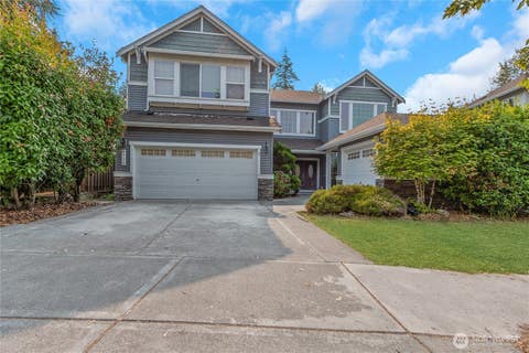 Photo of 6735 Montevista Drive SE, Auburn, WA 98092 (MLS # 2567339)