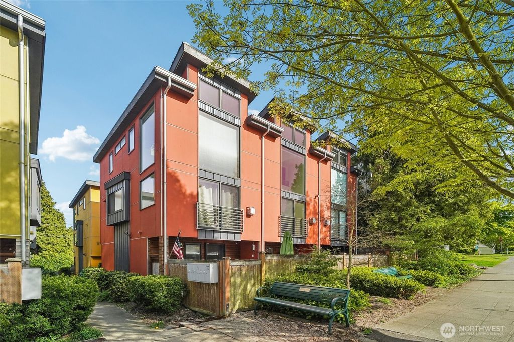 Photo of 1722 California Avenue SW #B, Seattle, WA 98116 (MLS # 2368631)