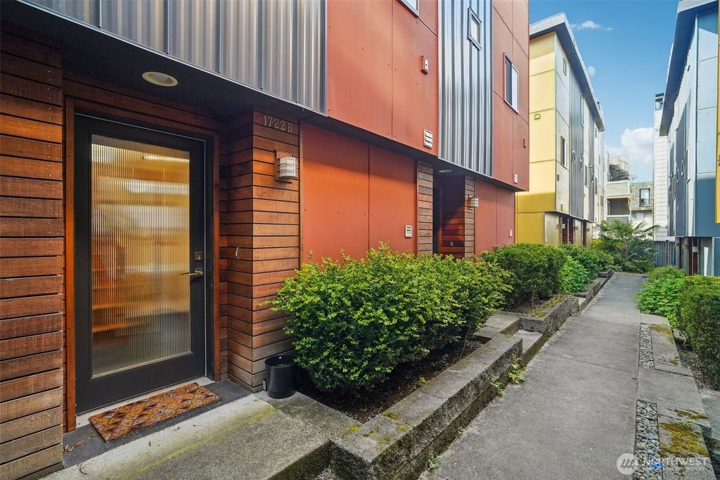 Photo of 1722 California Avenue SW #B, Seattle, WA 98116 (MLS # 2368631)