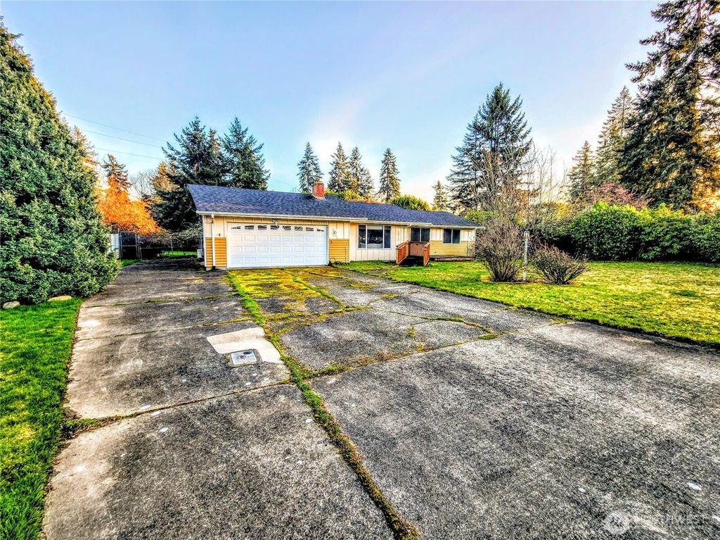 Photo of 10710 97th Street SW, Tacoma, WA 98498 (MLS # 2476029)