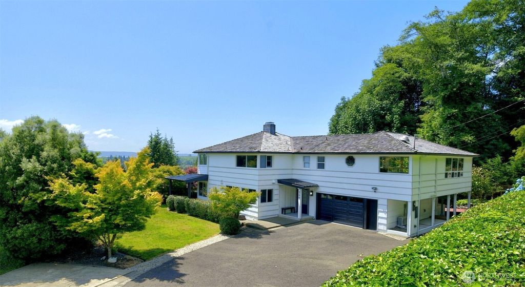 Photo of 346 Lawrence Street, Hoquiam, WA 98550 (MLS # 2549882)