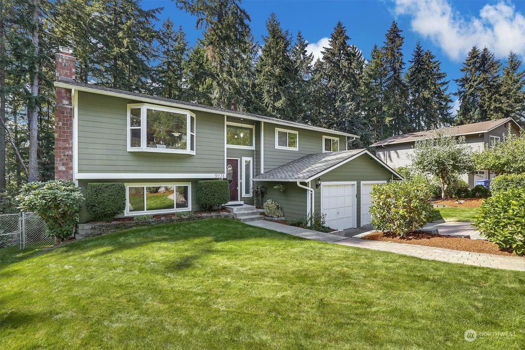 Photo of 9231 117th Avenue SE, Newcastle, WA 98056 (MLS # 1998635)