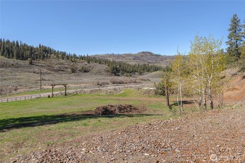 Photo of 4 Lot Whiskey Mountain Ranches, Tonasket, WA 98855 (MLS # 2511265)