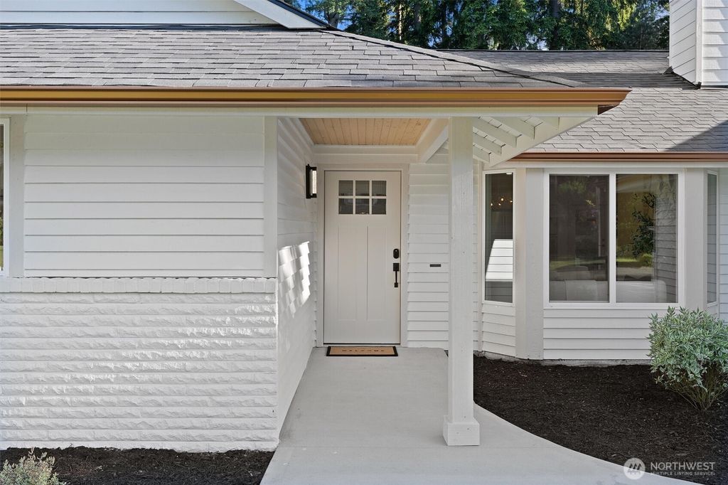 Photo of 7118 177th Street SW, Edmonds, WA 98026 (MLS # 2381650)