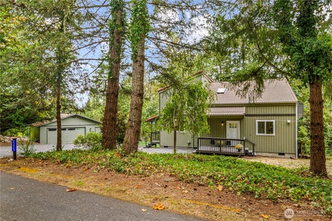 Photo of 25025 NE 52nd Place, Redmond, WA 98053 (MLS # 2581216)
