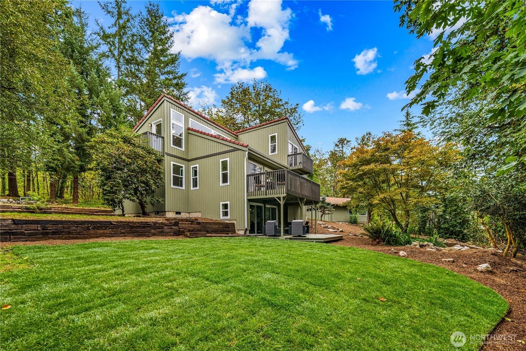 Photo of 25025 NE 52nd Place, Redmond, WA 98053 (MLS # 2581216)