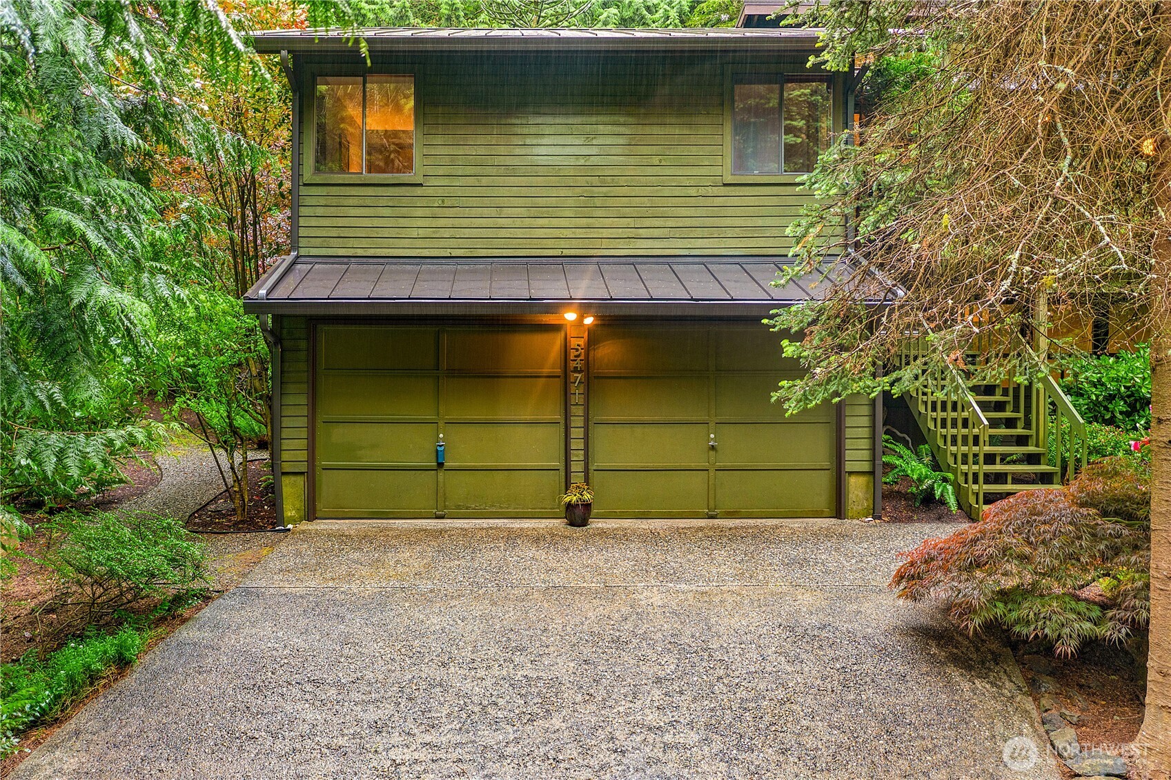 5471 NE Foster Road