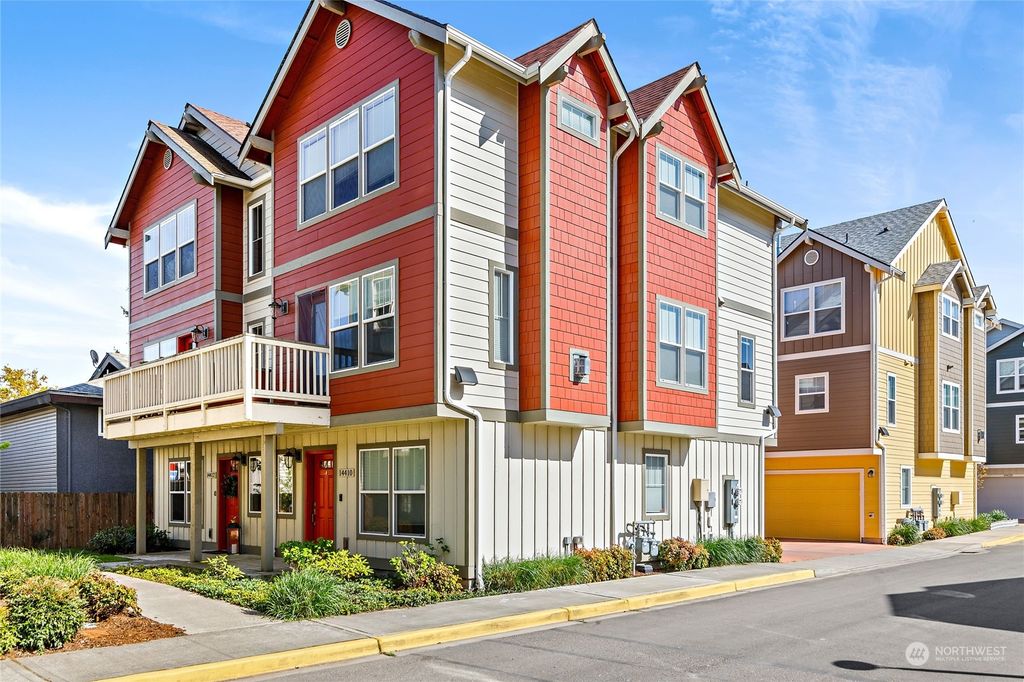 Photo of 14412 34th Lane S, Tukwila, WA 98168 (MLS # 2061931)