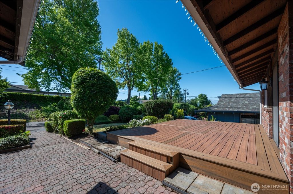Photo of 12442 83rd Avenue S, Seattle, WA 98178 (MLS # 2381028)
