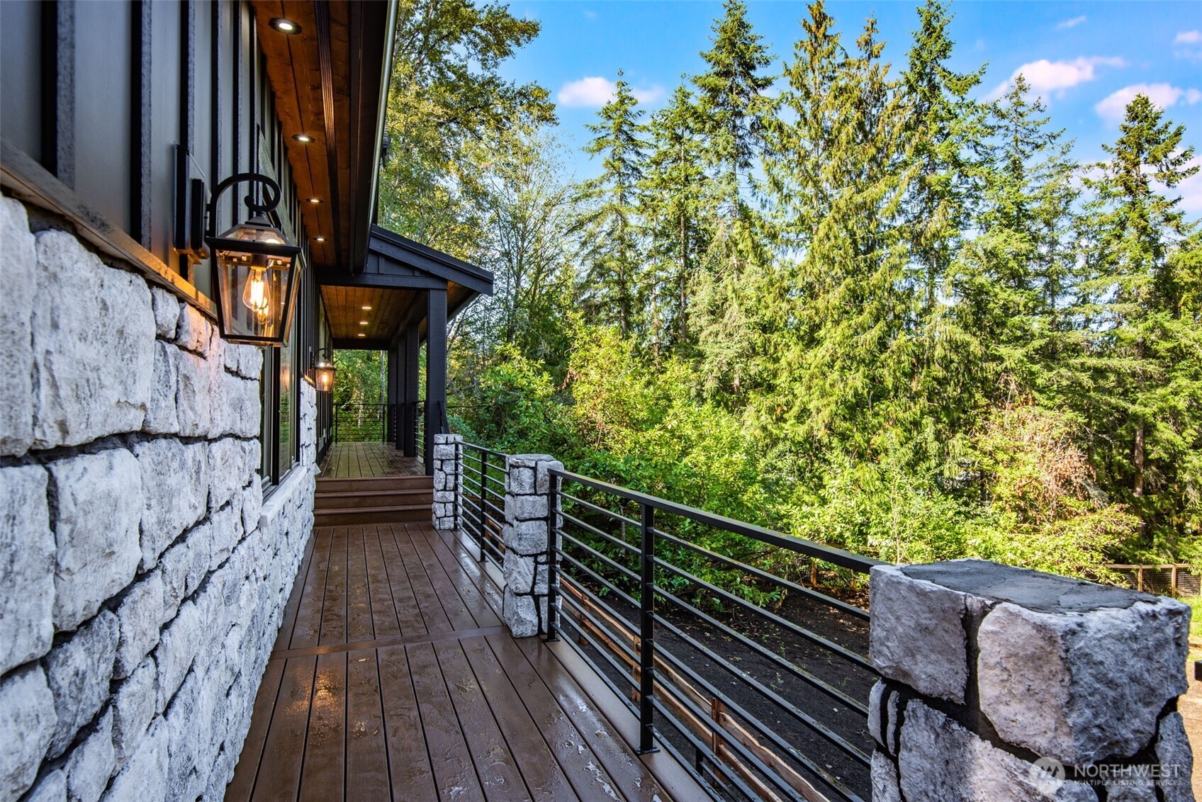 10661 Forbes Creek Drive