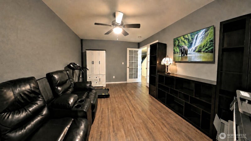 9983 Dragt Street SE