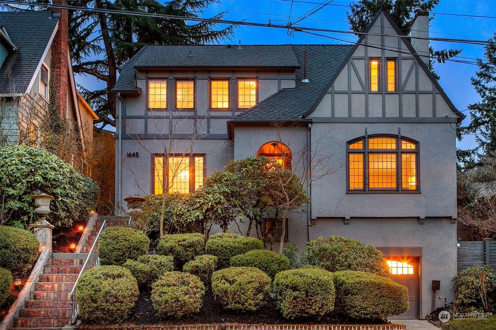 Photo of 1645 21st Avenue E, Seattle, WA 98112 (MLS # 2203335)
