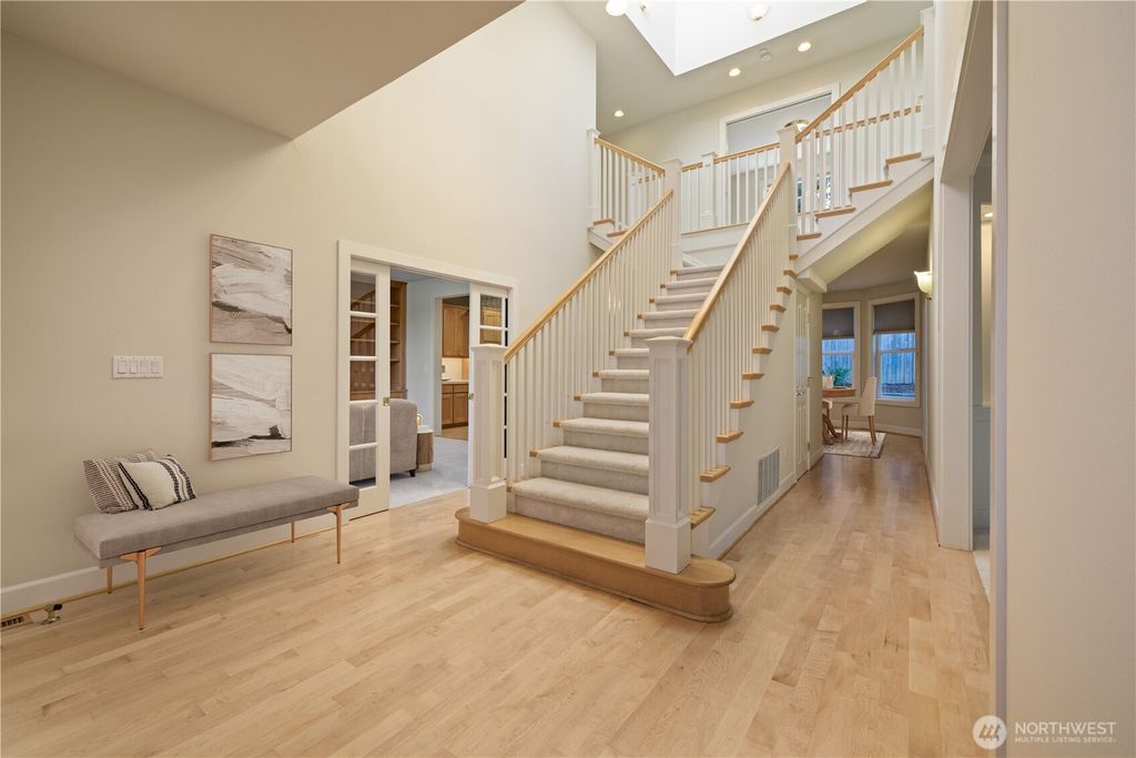 Photo of 6082 167th Avenue SE, Bellevue, WA 98006 (MLS # 2498740)