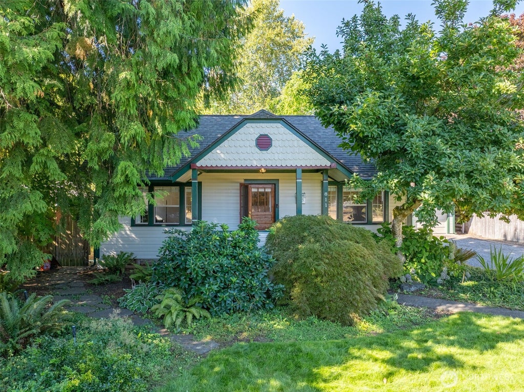 Photo of 811 Euclid Way, Centralia, WA 98531 (MLS # 2584966)