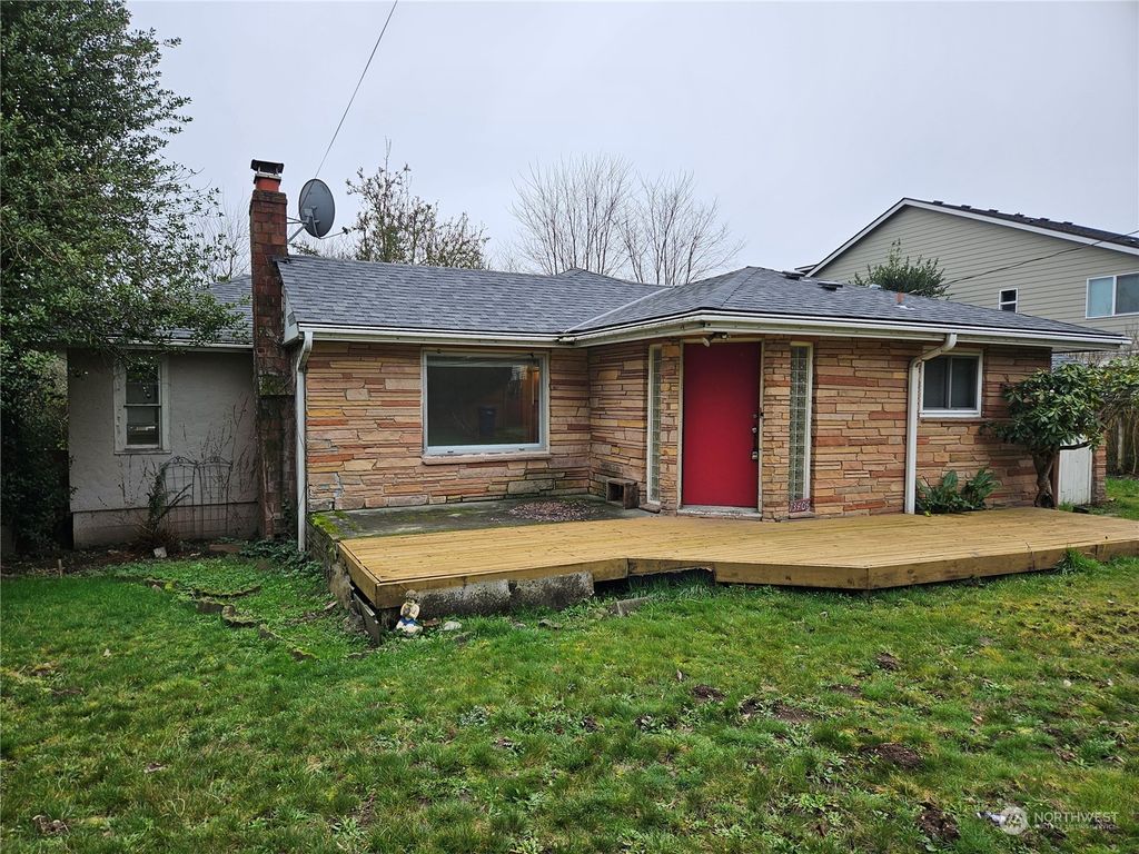 Photo of 13404 Military Road S, Tukwila, WA 98168 (MLS # 2323905)