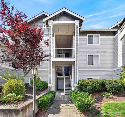 Photo of 15150 140th Way SE #T302, Renton, WA 98058 (MLS # 2580522)