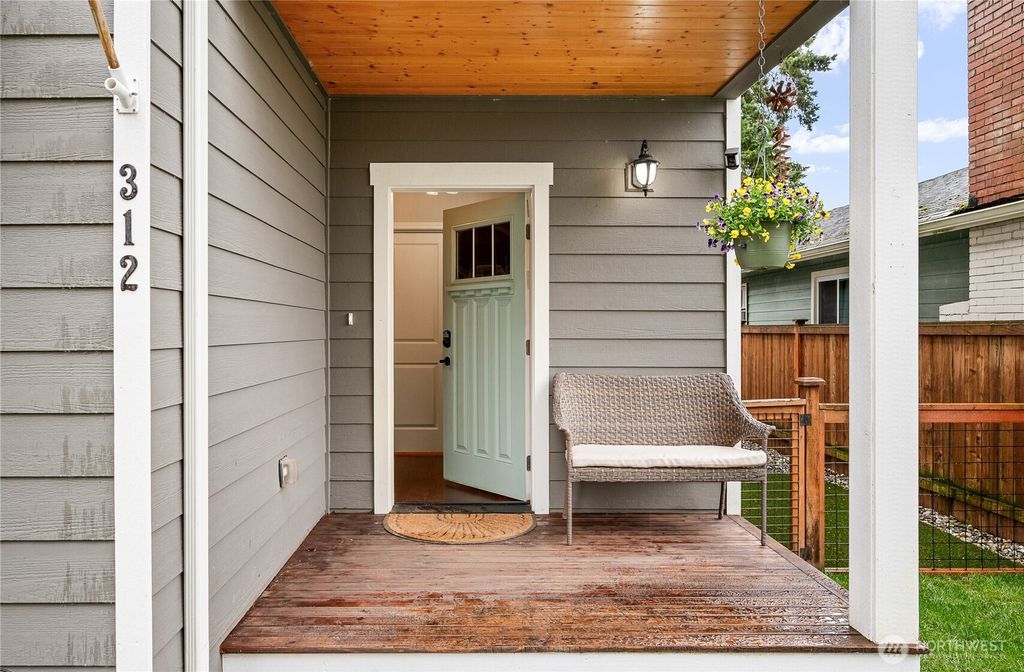 Photo of 312 S French Avenue, Arlington, WA 98223 (MLS # 2493406)