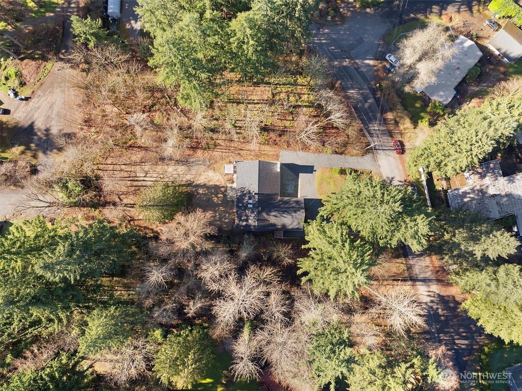 Photo of 18000 SE 147th Street, Renton, WA 98059 (MLS # 2479811)