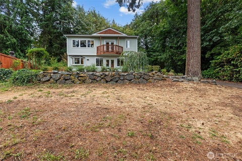 Photo of 16931 SE Newport Way, Bellevue, WA 98006 (MLS # 2578465)