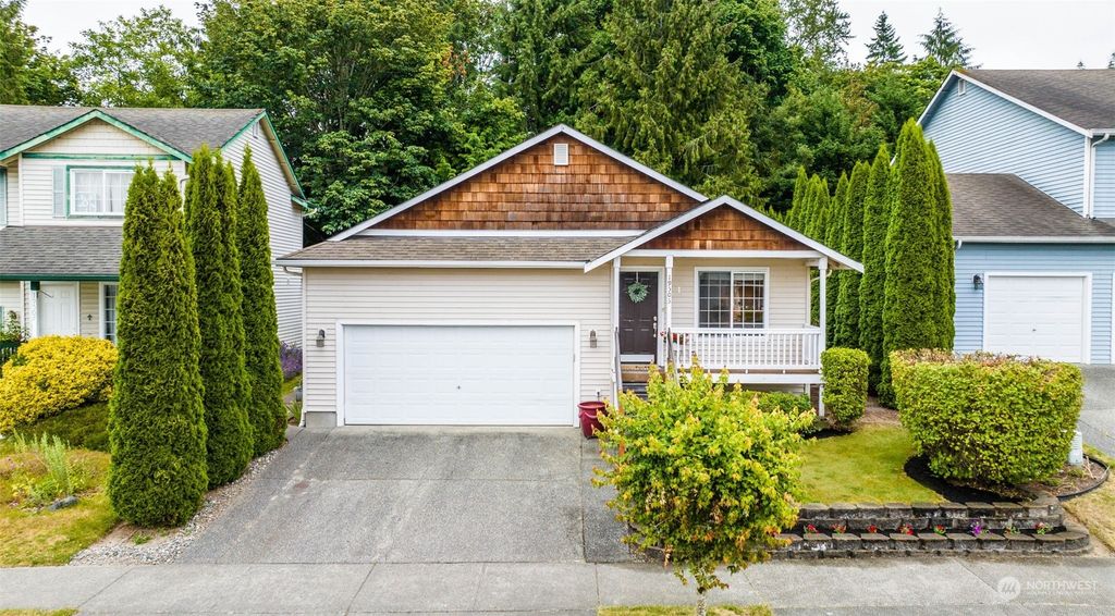 Photo of 19503 Crown Ridge Boulevard, Arlington, WA 98223 (MLS # 2135584)