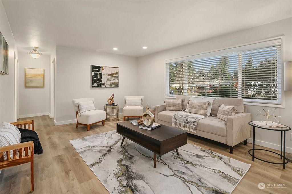 Photo of 22304 52nd Avenue W, Mountlake Terrace, WA 98043 (MLS # 2185568)