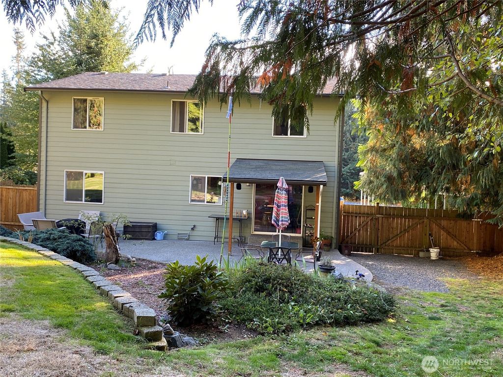 Photo of 3523 143rd Place NW, Marysville, WA 98271 (MLS # 2447842)