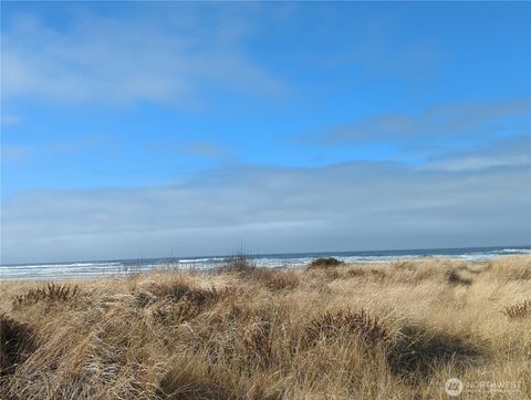 35009 G Street Ocean Park WA 98640