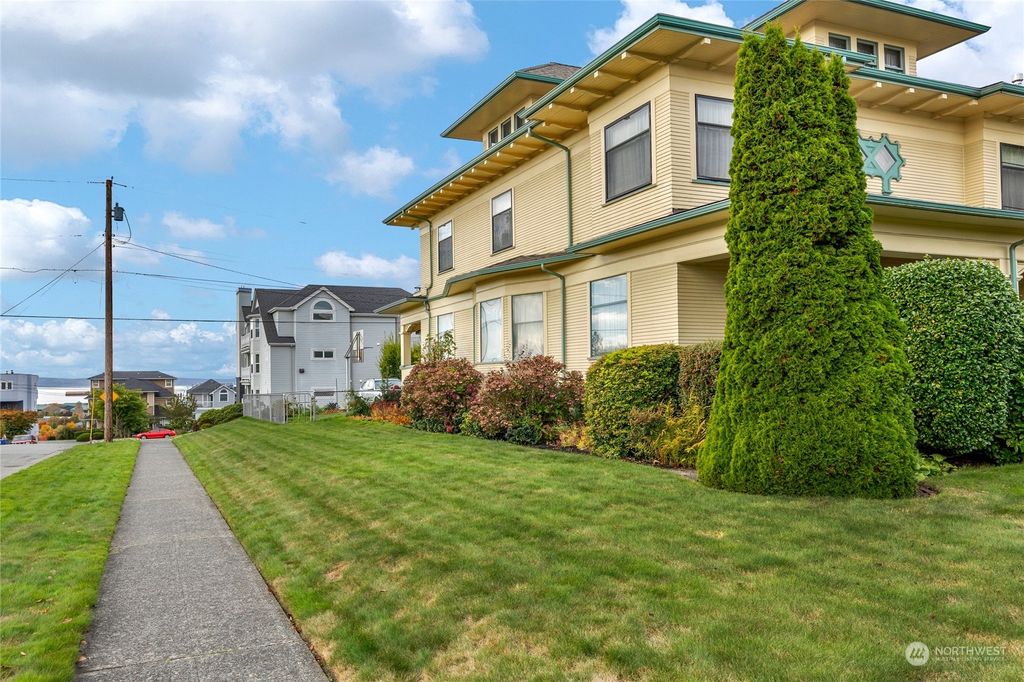 Photo of 1932 Rucker Avenue, Everett, WA 98201 (MLS # 2294244)