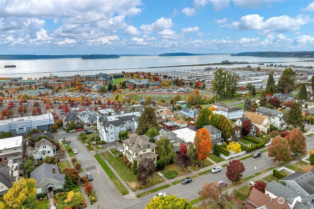 Photo of 1932 Rucker Avenue, Everett, WA 98201 (MLS # 2294244)
