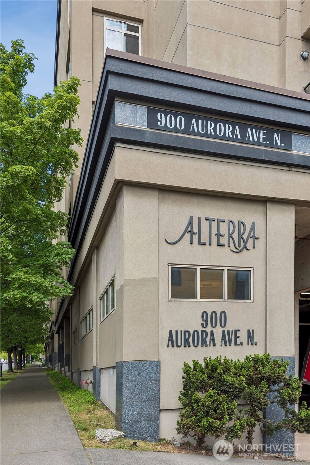 Photo of 900 Aurora Ave, Seattle, WA 98109 (MLS # 2517209)
