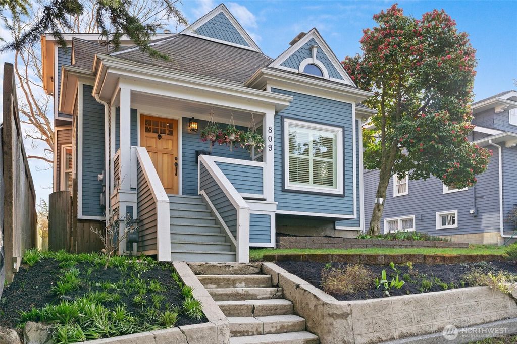 Photo of 809 N 50th Street, Seattle, WA 98103 (MLS # 2342494)