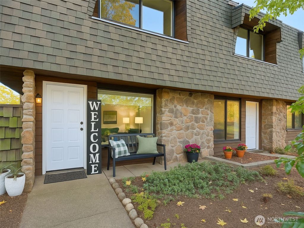 Photo of 20620 76th Avenue W #A, Edmonds, WA 98026 (MLS # 2442198)