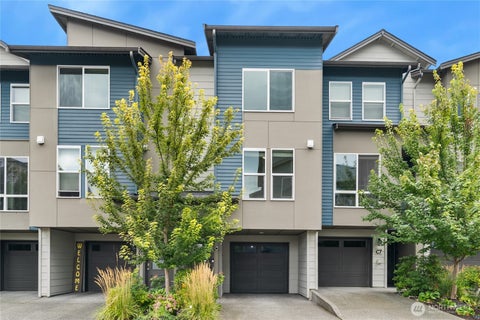 Photo of 15113 40th Avenue W #C6, Lynnwood, WA 98087 (MLS # 2582533)