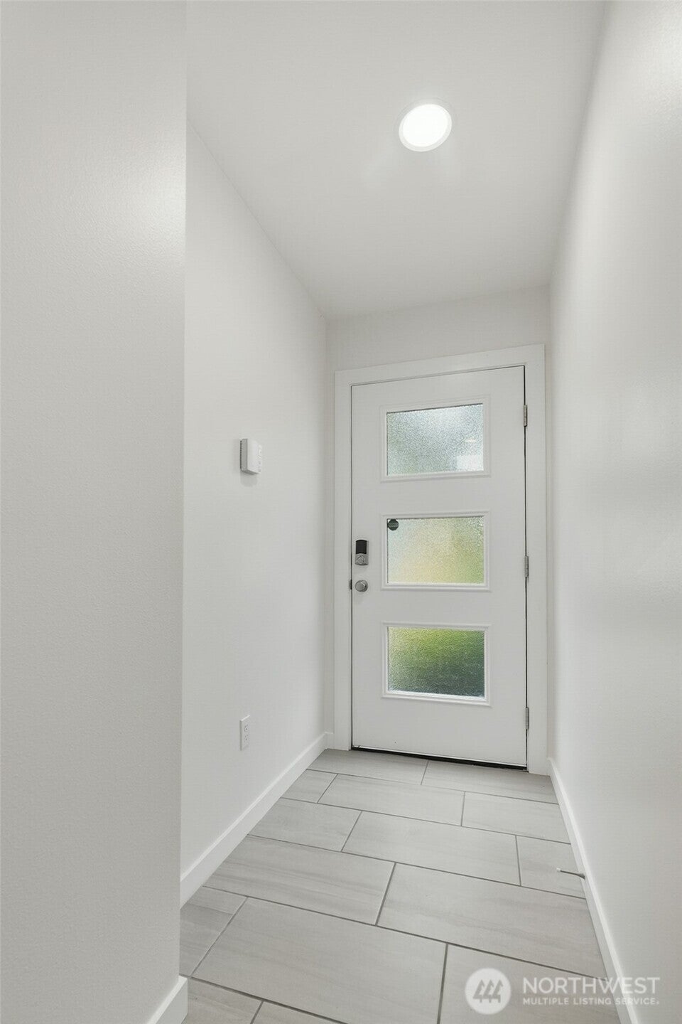 Photo of 15113 40th Avenue W #C6, Lynnwood, WA 98087 (MLS # 2582533)