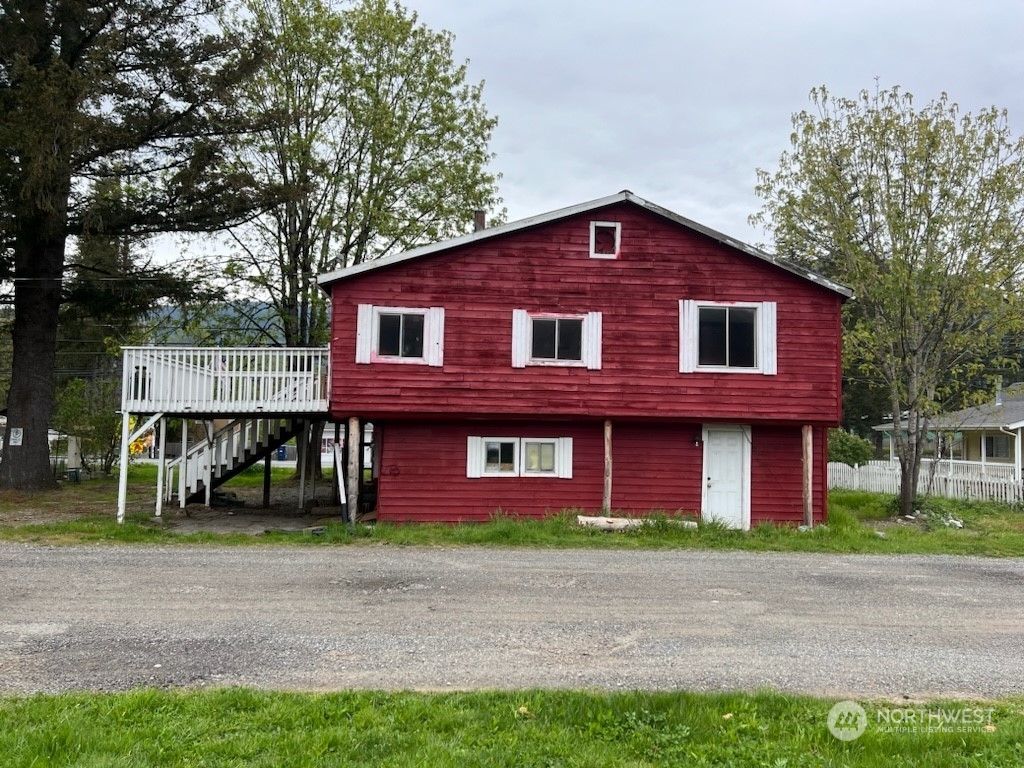 Photo of 40704 State Route 2, Gold Bar, WA 98251 (MLS # 2181175)