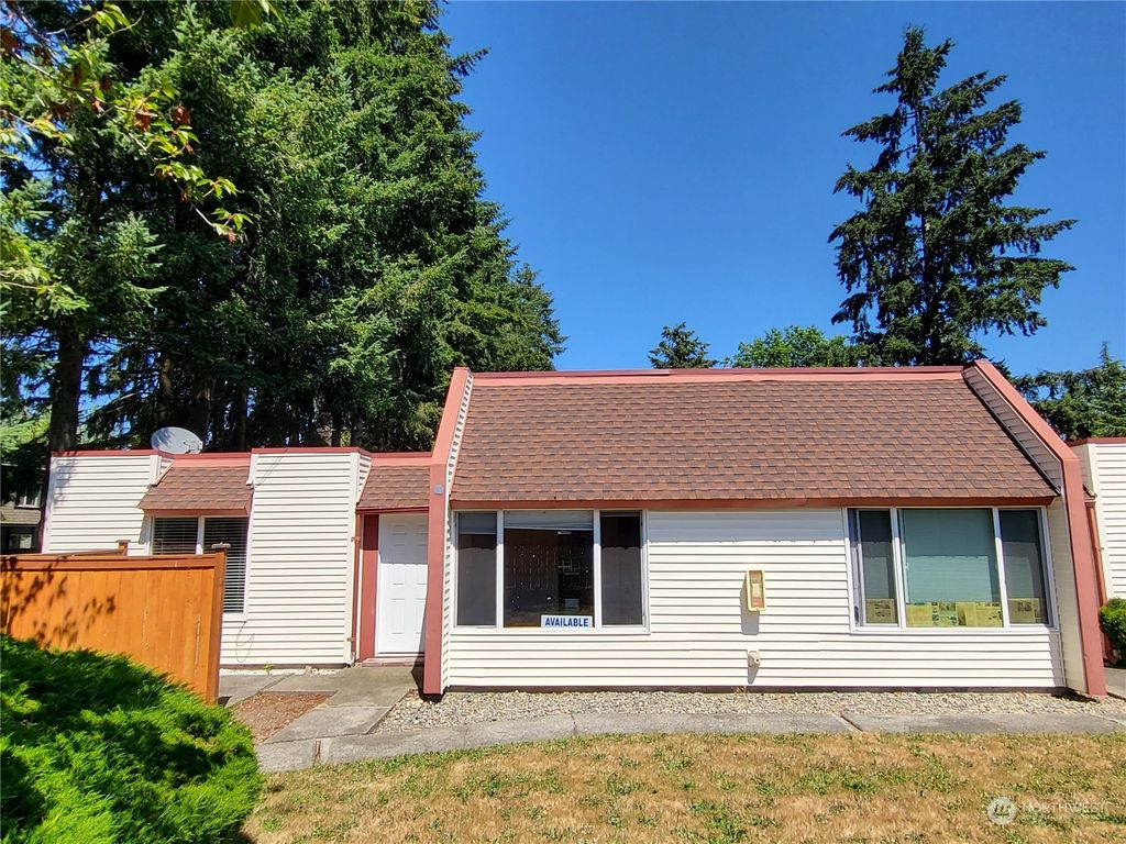 Photo of 14600 SE 176th Street #A5, Renton, WA 98058 (MLS # 2027687)