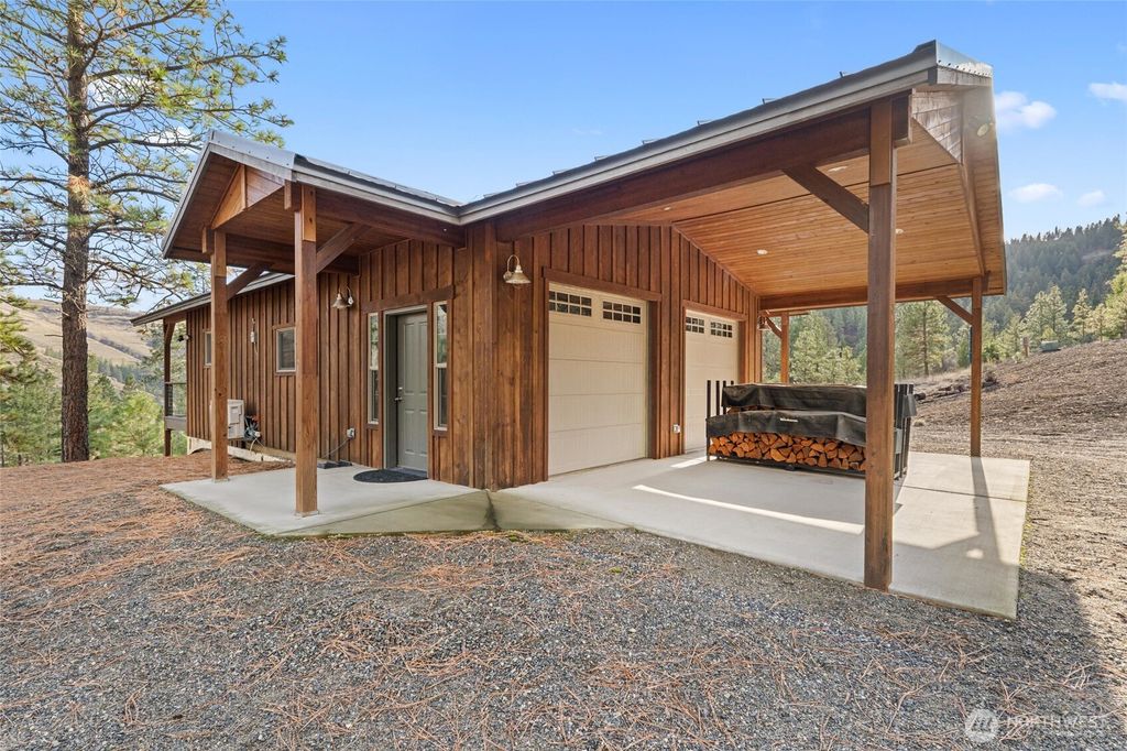 Photo of 31741 Ringneck Lane E, Davenport, WA 99122 (MLS # 2458988)