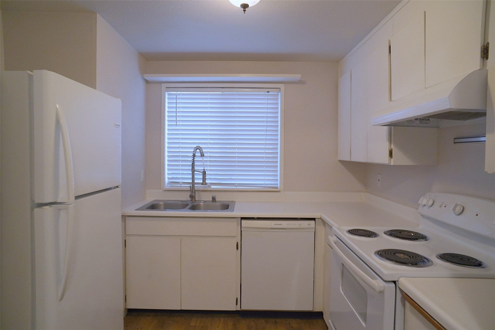 1503 104th Street E