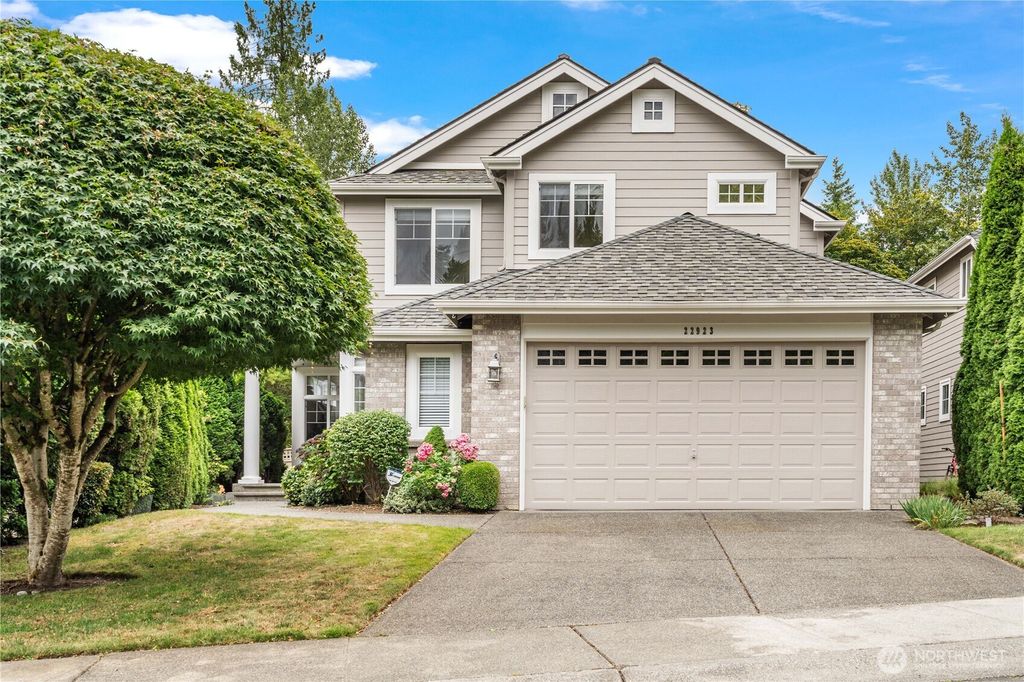Photo of 22923 SE 25th Place, Sammamish, WA 98075 (MLS # 2373686)