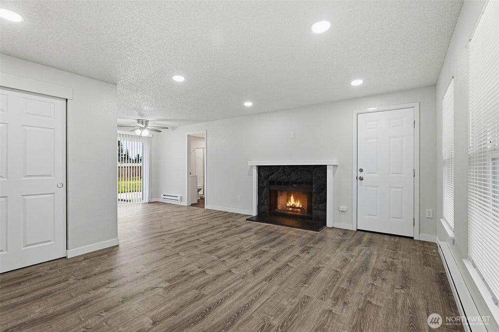 Photo of 11215 240th Avenue Ct E, Buckley, WA 98321 (MLS # 2580538)