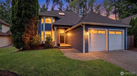 Photo of 25506 SE 41st Lane, Sammamish, WA 98029 (MLS # 2554963)