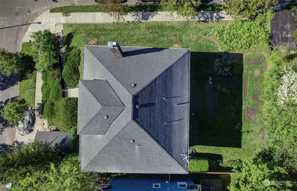 Photo of 360 29th Avenue, Seattle, WA 98122 (MLS # 2237167)