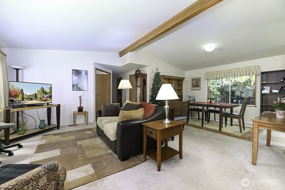 2725 E Fir Street 57